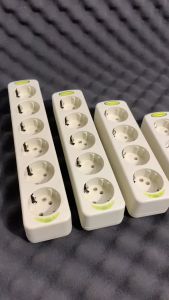 MATSUI Stopkontak + Lampu Indikator MT-551