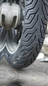 (MICHELIN TIRE CITY GRIP SAVER) Vỏ lốp xe Michelin gai mới nhất nhiều size cho tay ga vỏ không ruột