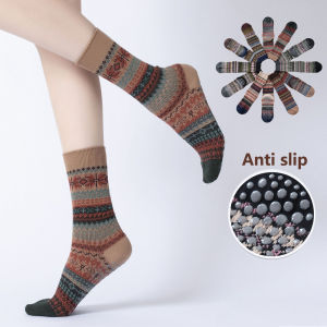 Retro Maple leaf patterns Color match yoga Pilates aerobics socks non slip Women Calf socks cotton Sports Zumba Indoor exercises fitness Floor Socks