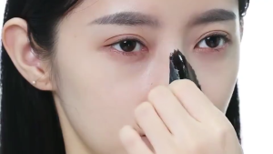 【BUY 1 TAKE 1】Bamboo Charcoal Blackhead Removal Mask (60g): Removes Blackheads And Acne Tightens Pores And Deeply Cleanses The Skin.