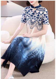 Chất lượng Nova⭐Một người một pleat⭐Miyake Đầm thời trang khí chất thường ngày dáng rộng thoải mái in dần phong cách mùa hè mới