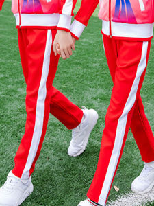 กางเกงกีฬาสีแดงสดสำหรับเด็ก กางเกงขายาวทรงตรงสำหรับเด็กชายและเด็กหญิง ฤดูใบไม้ผลิ ฤดูใบไม้ร่วง กางเกงขายาวสีฟ้าบลูเดนิมสำหรับเด็กอนุบาล