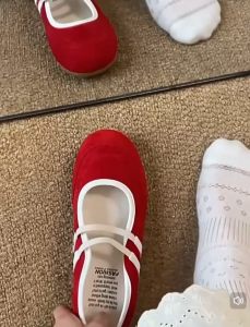 🚚 จัดส่งจากประเทศไทย-วินเทจ Mary Jane Flats รองเท้าฝึกฝนเยอรมัน รองเท้าผู้หญิงแฟชั่นสบาย