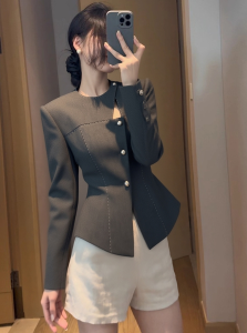 DANTING | Elegant Minimalist Style Grey Short Jacket Waist-Defining Button Detail Spring