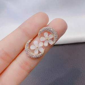 S925 Silver Needle Full Drill Moon Shiny Small Versatile Earrings Floral Stud Earrings Trendy Jewelry Fashion Accessories