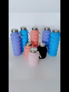 BUYYU 500ML Collapsible Water Bottle with clip Silicone Travel Foldable Bottle Leakproof Silicone bottle