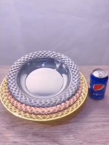 กลมแผ่น เป็นไซต์ จานสแตนเลส เกาหลี หรือจานอาหาร จานผมไม้ จานขนม ถาดสแตนเลส สีทอง หรือสีเงิน หลากหลายขนาด รวมถึงความแม่นยำประมาณ 129 รูปทรง สำหรับคุณเลือกใช้งาน