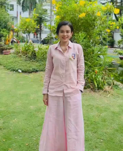 Áo sơ mi nữ Linen Tưng Thêu tay thủ công. JUNE LINEN A04T
