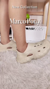 Marco Pony รองเท้าแบบสวม รองเท้าแฟชั่นลําลอง วัสดุ EVA กันลื่น ทนต่อการสึกหรอ พื้นหนา ส้นหนา 4 ซม เหมาะกับฤดู MH9026