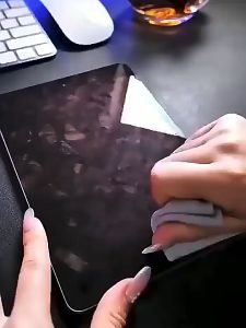 1/3 ชิ้น ผ้าขัดเงา สําหรับการปัดแผลหน้าจอ กระจก โทรศัพท์ อุปกรณ์ ที่ปัดน้ําฝน สำหรับจอแสดงผล ผู้ชาย ชุด A