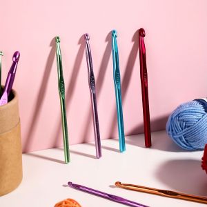 Color Alumina Crochet High-Grade Metal Crochet Hook Handmade Wool Thick Crochet Full Set Crochet DIY Knitting Tools
