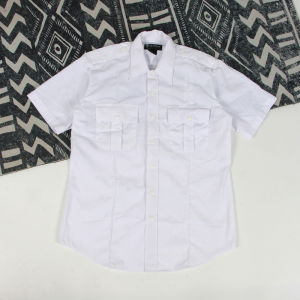 เสื้อเชิ้ตแขนสั้นหลวมๆ สไตล์อเมริกันสำหรับฤดูร้อน สำหรับทั้งชายและหญิง ขนาดใหญ่ คอปกพับได้ มีกระเป๋าหลายช่อง ทำงาน