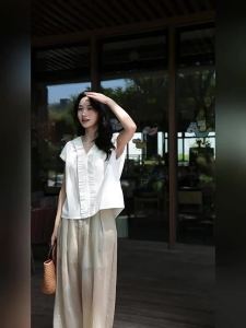 Niche Elegant Wood Ear Detail Comfort Cotton Sleeveless Top