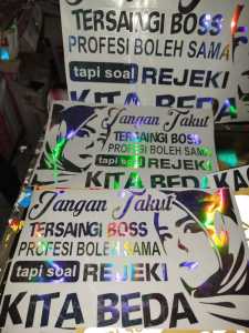 Stiker cutting mobil stiker mobil katakata jangan takut tersaingi stikermobil