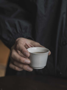 Yuanwu Ceramic Tea Cup Fine Porcelain Ash Tea Set Cup Jingdezhen Master Cup Vintage Style One Person Tea Cup High End Precision