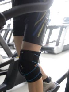 Băng gối thể thao có lò xo trợ lực – Hỗ trợ tập luyện hiệu quả bảo vệ gối đầu giảm chấn thương