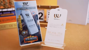 Pelindung Layar Tempered GLass Clear Anti Static Full Cover ESD Bisa Finger Print Unlock Display Dust Proof Protection Anti Gores Kaca Kompatibel Untuk Iphone 17 Ip 17 Air Iphone 17 Pro Iphone 17 Pro Max