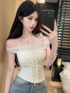 GUZILIAN | Sweet and Spicy Lace Design Off-the-shoulder Sleeveless T-shirt