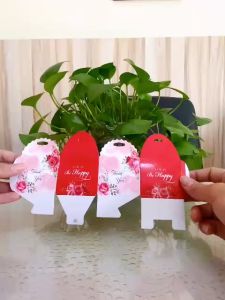 Combo 20 hộp quà tặng vuông nhỏ màu đỏ nền hoa thắt nơ