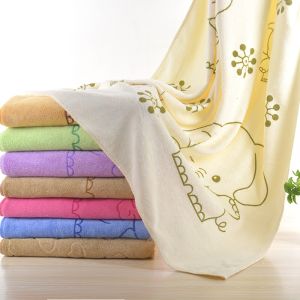Colorfast Non-shedding Cartoon Bath Towel