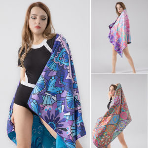 Sợi nhỏ nhanh chóng làm khô Khăn tắm hai mặt nhung Khăn tắm biển có thể được khăn choàng có thể được Thảm du lịch nhỏ gọn khăn