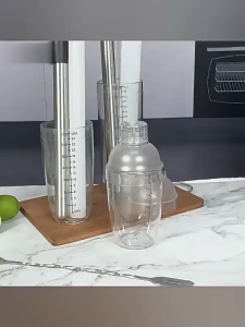 High Quality Acrylic Milk Tea Shaker Juice Shaker Bottle Blender Cocktail Bottle Blender