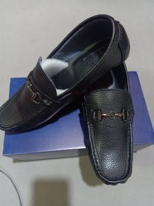 sepatu kulit asli. sepatu vasion. insol kret. anti selit. bisa buat santai. bisa jgk buat kantor.