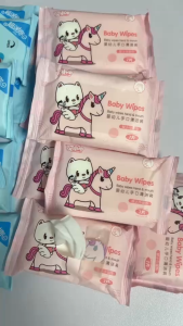 ทิชชู่เปียกขนาดพกพา 7 แผ่น สูตรอ่อนโยน ไม่ระคายเคือง เหมาะกับทุกสภาพผิว