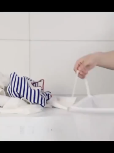 KAMJE Keranjang Gantung Pakaian Kotor Laundry Basket Kain Mesh Wall Mounted Hemat Ruang Anti Bau