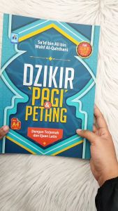 Buku Dzikir Pagi Petang Ukuran Jumbo (21x30cm) Untuk Lansia - Dilengkapi Dzikir Setelah Shalat - Said Bin Ali Bin Wahf Al-Qahthani Buku Islami Dzikir Pagi Petang Buku Doa Buku Islam Buku Doa2 Lengkap Islam Buku Doa Doa Lengkap Buku Doa Solat Lengkap
