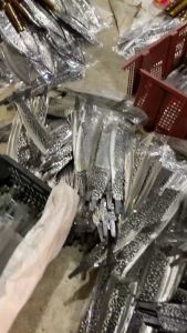 dao yếm chuyên chặt dừa chặt gà chặt cây được làm từ thép trắng nhật không rỉ sét giá tại gốc