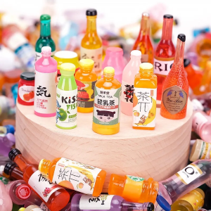 Mini Resin Simulation Small Booze Bottle Cartoon Childrens Gift Beverage Bottle DIY Material Accessories Small Decoration