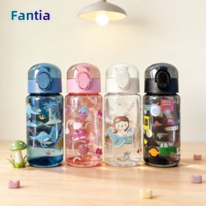 Transparent Water Cup with Ctue Cartoon Patterns – 550ML Vivid Color Fade-Resistant Leak Proof & Stylish Durable，Student Gift