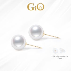 Elegant Simple Freshwater Pearl 18k Gold Stud Earrings