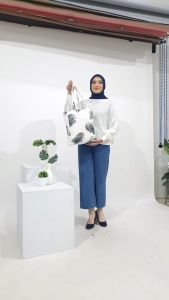 NUDIE BAG TOTE BAG AESTHETIC BAHAN KANVAS SUEDING CORDUROY TEBAL LEMBUT BISA CUSTOM SABLON UNTUK SEMINAR SOUVENIR GIFT PERNIKAHAN