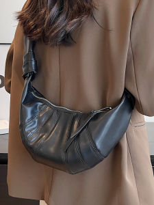 Super Popular Croissant Fashion Niche Women Bag 2023 Korean New Style Crossbody Bag Female Online Influencer Bag Minimalist Easiest for Match Shoulder Bag