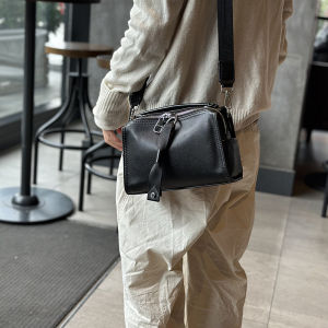 BeeGreen Women Real Leather Classic Boston Bag Fashion Wide Strap Shoulder Bag Elegant Small Handbag Commuter Bag