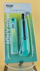 คัตเตอร์ คัตเตอร์ตัดกระดาษ คัตเตอร์พร้อมใบมีด