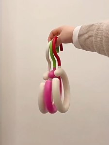 Space-Saving Hanger Round Storage Rack Dopamine Color Scarf Hanger for Small Space Closet Teen Room