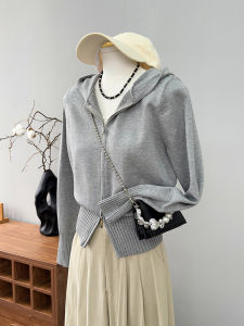 เสื้อคาร์ดิแกนถักสีเทา 2 ซิป สำหรับผู้หญิง ฤดูใบไม้ร่วง 2025 ใหม่ เสื้อสเวตเตอร์คอวี ทรงหลวม แขนยาว ปกติ