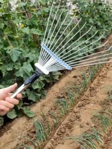 คราดหญ้า 15ฟัน คราดถาก คราดเหล็ก ปรับระดับ พร้อมด้าม สเตนเลสสตีลคุณภาพสูง แข็งแรง ผู้ใช้: ผู้ชายและผู้ชายช่วยความรู้สึกหนึ่งในการเงินจริง