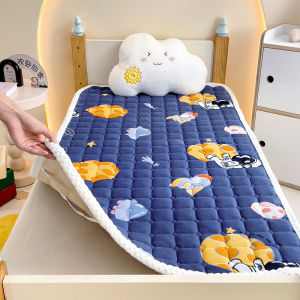 Class a Baby Nursery Milk Velvet Mattress Small Quilted Coral Fleece Soft Pad for Winter Childrens Sleepwear And Bedding