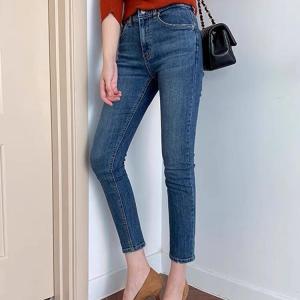 กางเกงยีนส์เอวสูงไซส์ใหญ่สำหรับผู้หญิง กางเกงขายาวทรงสลิมฟิตยืดหยุ่น กางเกงขายาวทรงสเก็ตบอร์ด ทรงสลิมฟิต กางเกงยีนส์ทรงสลิมฟิตสำหรับผู้หญิง