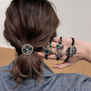 ยางรัดผมเพชรน้ำหนักหนักสไตล์เกาหลีหรูหราสำหรับผู้หญิง ยางรัดผมสุดเก๋ไก๋ที่ทำจากโลหะผสมและโลหะที่มีประดับเพชรเทียม