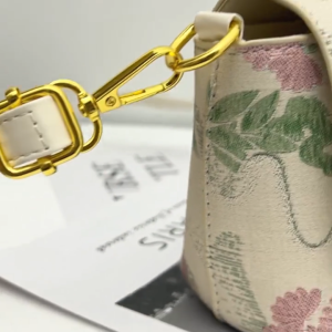 [BISA COD] 3006 Tas Louyis Panda Free Paper bag + Certificate + Tag Label Tas Selempang Wanita