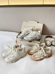 รองเท้าผ้าใบลำลองสำหรับผู้หญิง สไตล์อเมริกัน ทรงหัวมน ระบายอากาศได้ดี รองเท้าวิ่งแบบสวม ส้นเตี้ย ทรงหัวมน วัสดุส่วนบนเป็นยาง