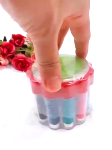 Sewing Kit Box 9 Colors Thread Household Sewing Kit Box Set Needle String Needlework Multiple Color Jarum Jahit Set 居家针线盒