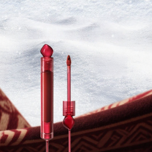 Marie Dalgar | Matte Lipstick Red Stone Non-Sticky