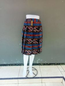 Rok tenun Jepara Rok wanita tenun rok WIRU tenun ROK