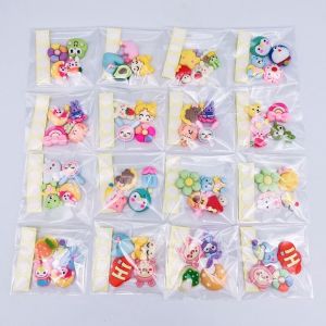 Stiker Karakter 3D Timbul Botol Minum/Sandal/HP Viral Isi 4pcs Sticker Aesthetic